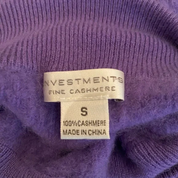 Investments 100% Cashmere Sweater - Picture 7 of 9